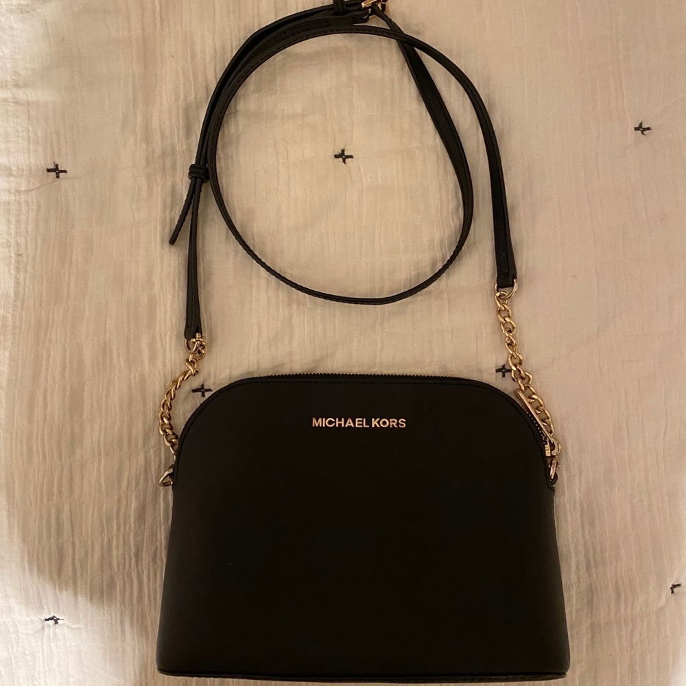 Micheal Kors Dome Crossbody Bag!!